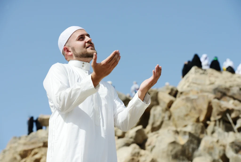 Why Choose Our Umrah Taxi Service for Your Pilgrimage?